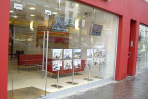 replacement glass shop front birmingham